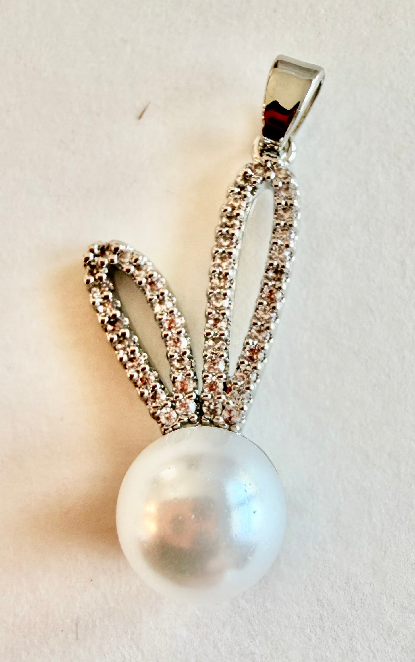 Pearl Face Bunny Charm