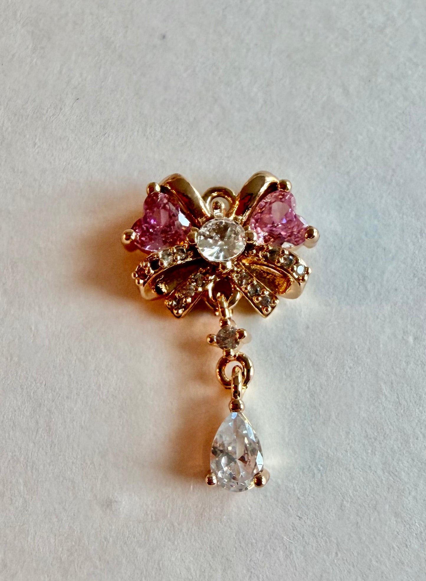 Present Bow Dangle Charm