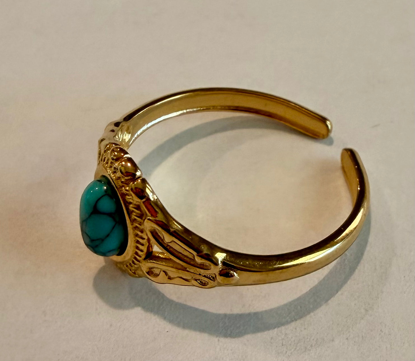 Vintage Oval Crystal Ring