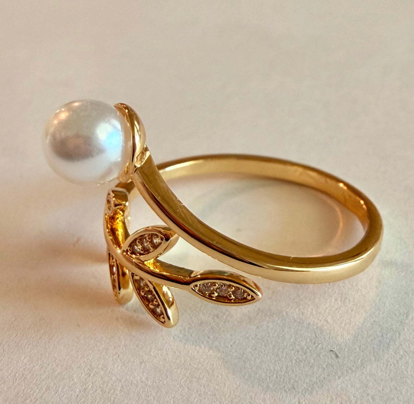 Pearl Leaf Ring