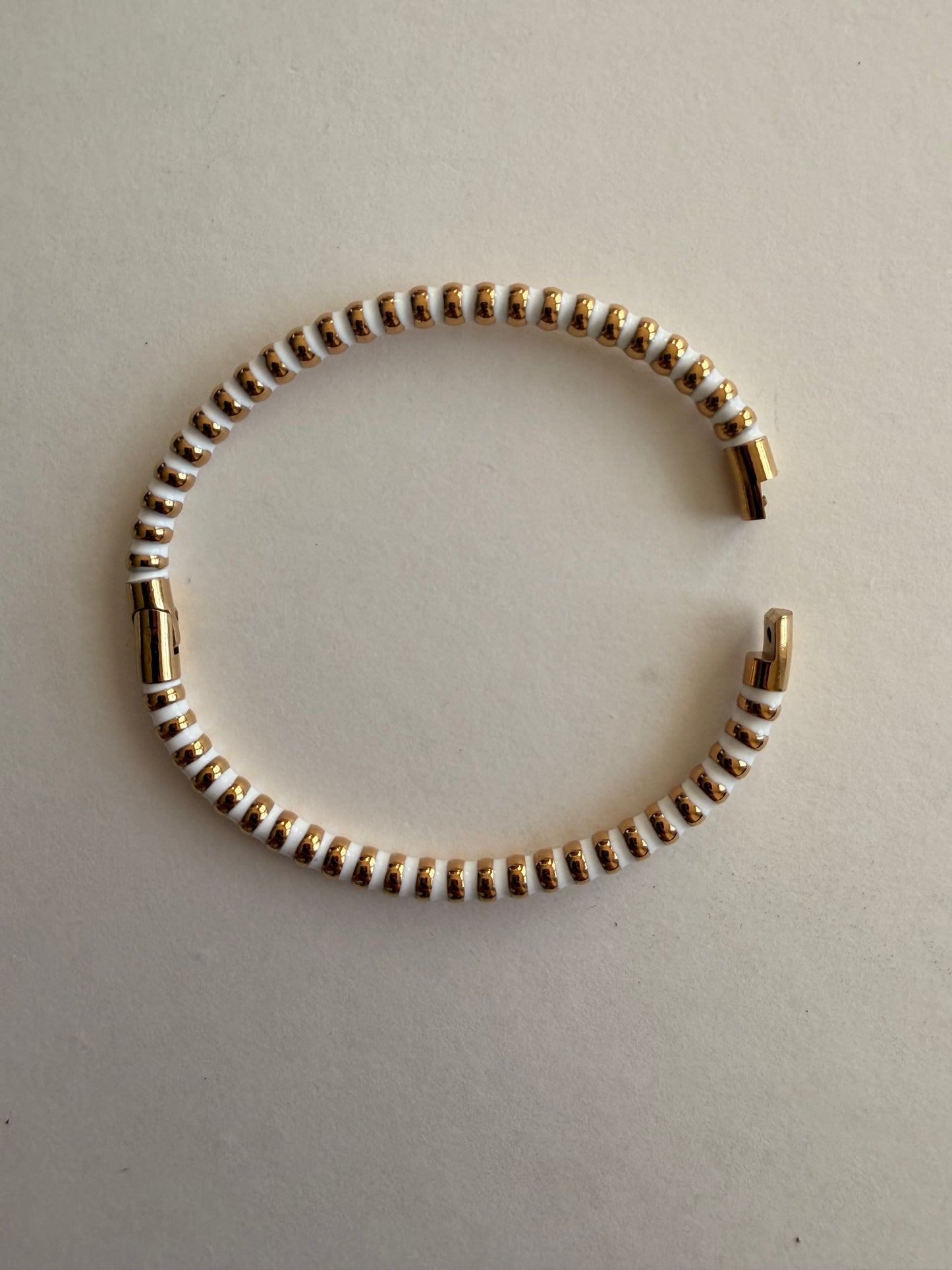 Round Ball Bangle Bracelet