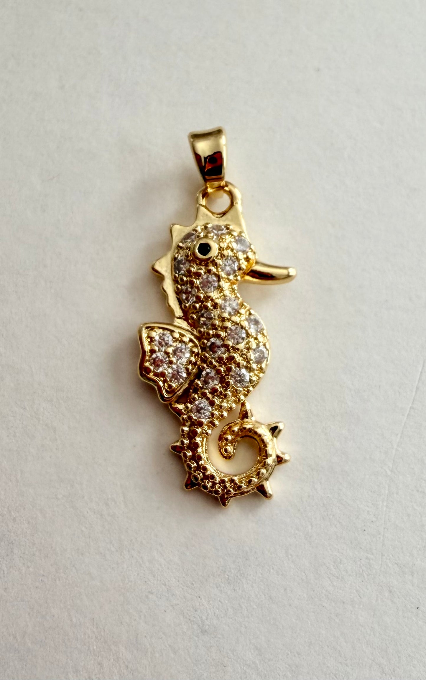 Short Snout Seahorse Charm