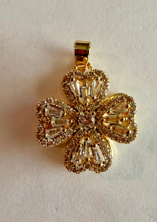 Clover Charm