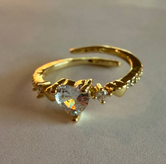 Petite Heart Ring
