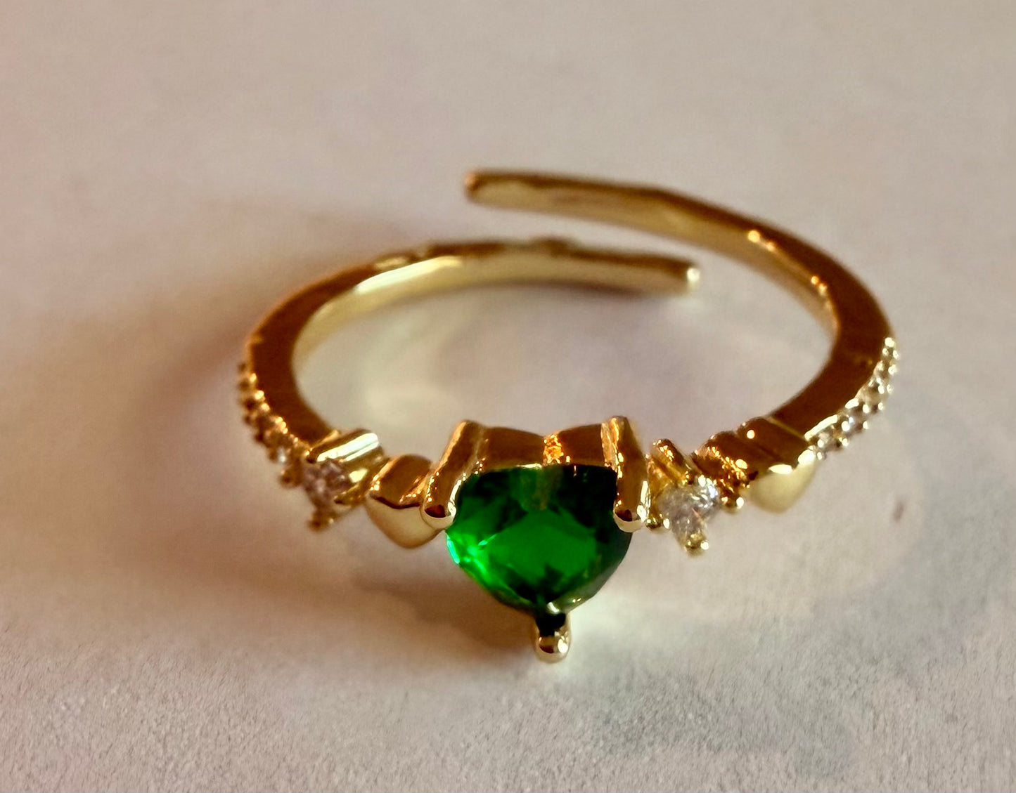 Petite Heart Ring