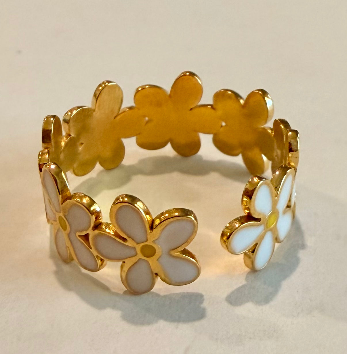 Connecting Flower Ring