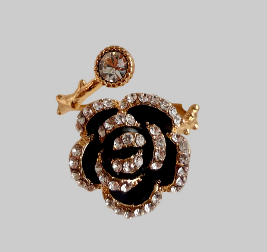 Iconic Rose Ring
