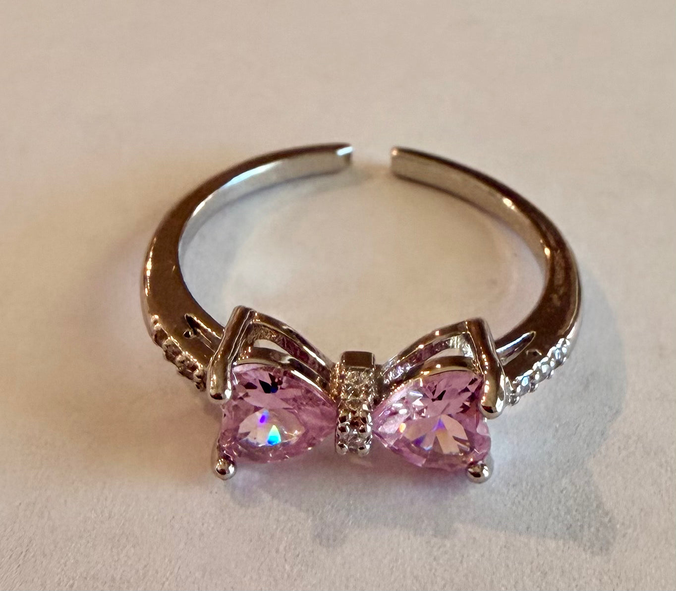 Dainty Bow Ring